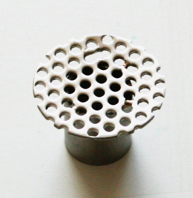 No.-3812-Drain-Hole-Strainer